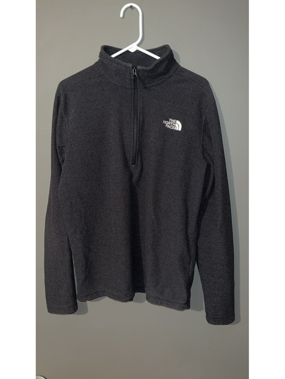 The North Face Men’s Sweater Size Large